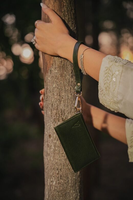 Ardori handbag styled in everyday life